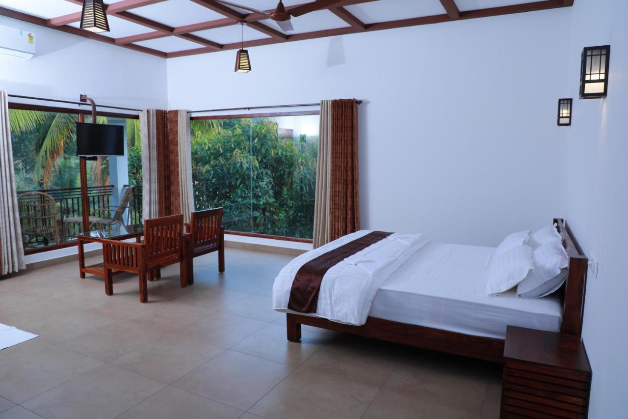 Coffee And Pepper Plantation Homestay Thekkady Bagian luar foto